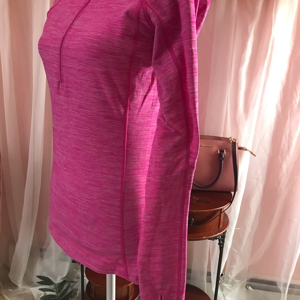 Under Amour  women sweater
